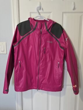 COLUMBIA Titanium Women's Outdry Jacket, Very Rare